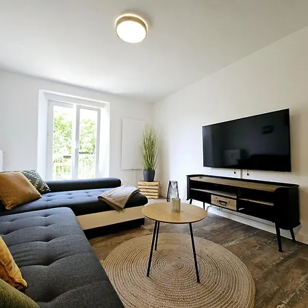 Modernes Wohlfuehl-apartment