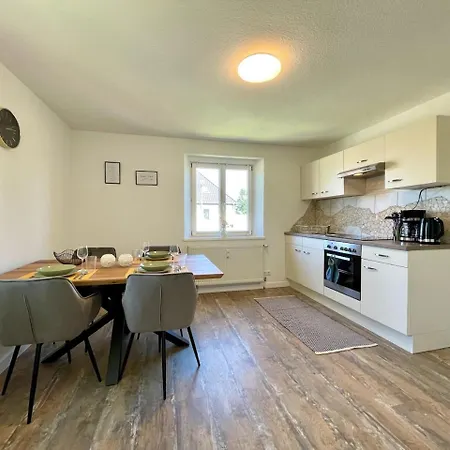 Modernes Wohlfuehl-apartment